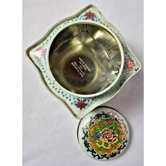 Vintage Daher Biscuit Tin Romance In The Forest Scene 4 1/2" - Picture 10 of 16